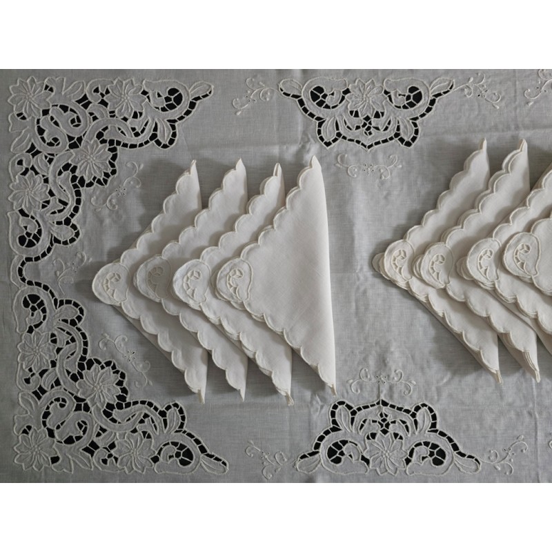 Nappe En Lin Pur 12 Personnes - Brodée Main, Motif Floral, 170x265 Cm