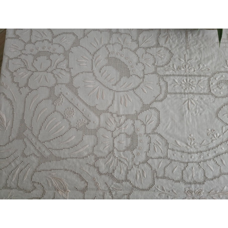 copy of Tovaglia ricamata in puro lino 12 posti rifinita a mano