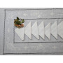 Tovaglia ricamata a mano in misto lino 12 posti 175x270 cm