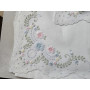 Lenzuolo ricamato a mano in puro lino Bellora 235x265 cm fondo bianco ghiaccio