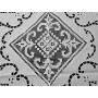 Elegante Centro Tavola ricamato a mano ricamo filet ed intaglio su puro lino 80x80 cm