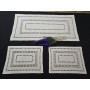 Set 3 centrini ricamati a mano in misto lino / cotone con ricamo Gigliuccio