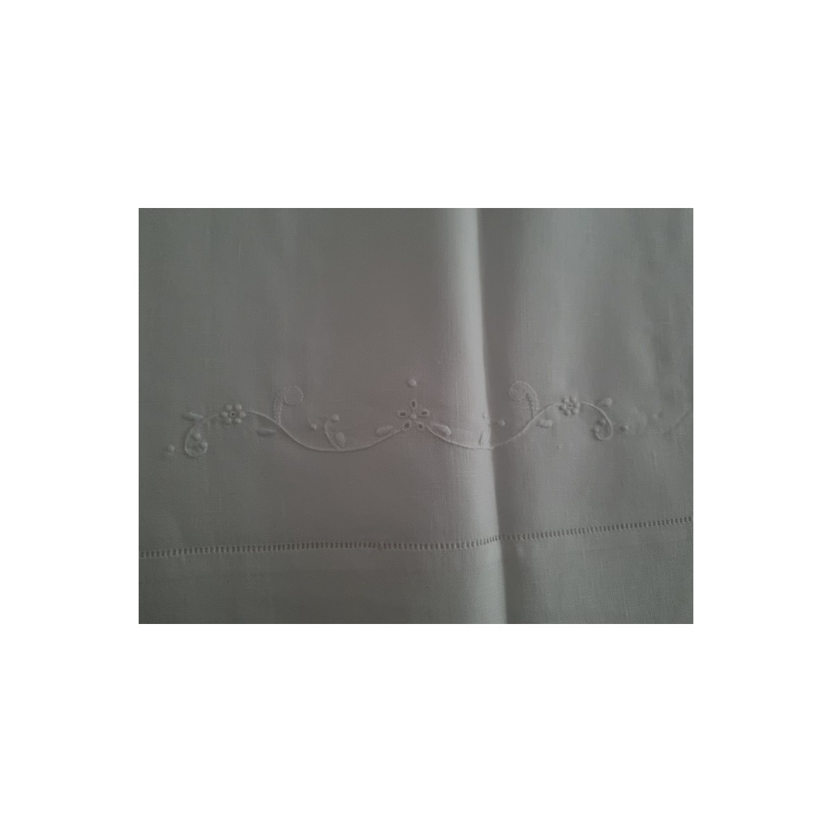 Runner Da Tavolo Ricamato A Mano 39x126 Cm - Corsia Decorativa Con Intaglio Per Tavola Festiva - Foto 9