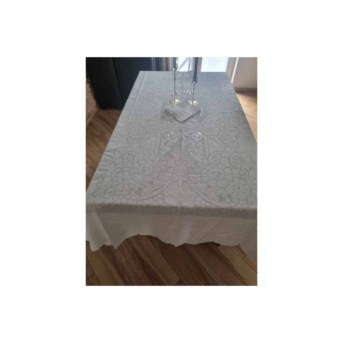 Nappe Rectangulaire En Pur Lin Bellora – Broderie Main Cantu – 12 Pers – 24 Serviettes – Blanc – Italie